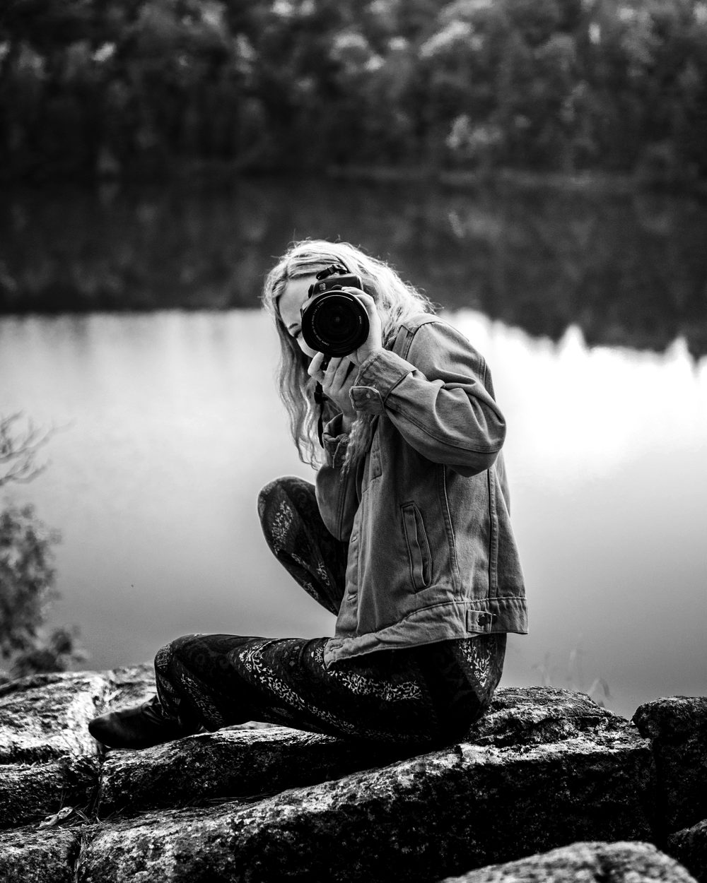 Makani photographing by a lake